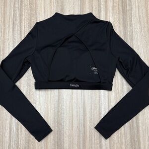 YoungLA Hybrid Long Sleeve Bra W345 Size X-Small in Black